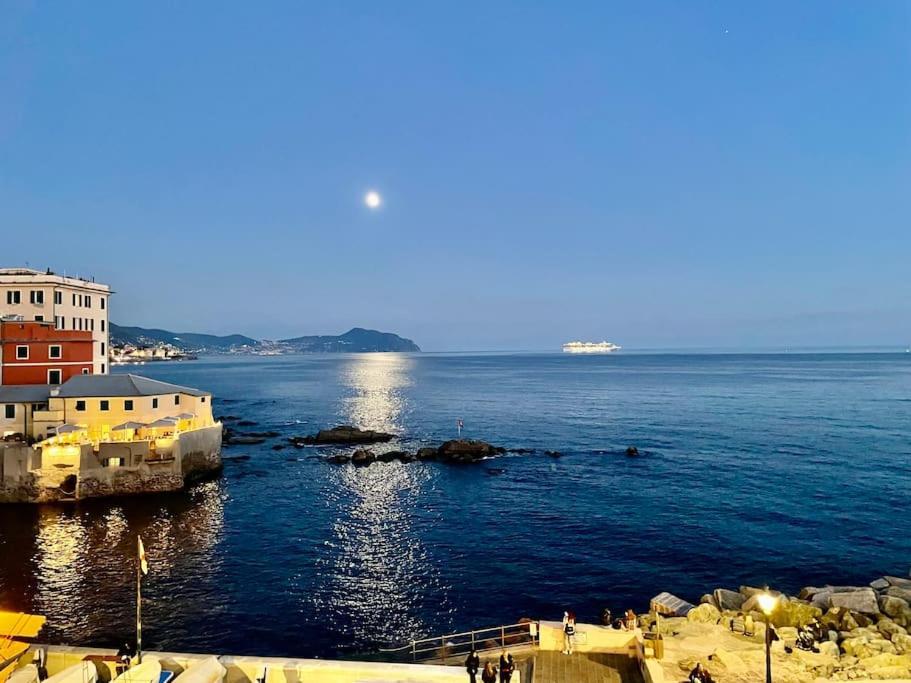 Moonlight In Boccadasse Apartment Genoa Exterior photo